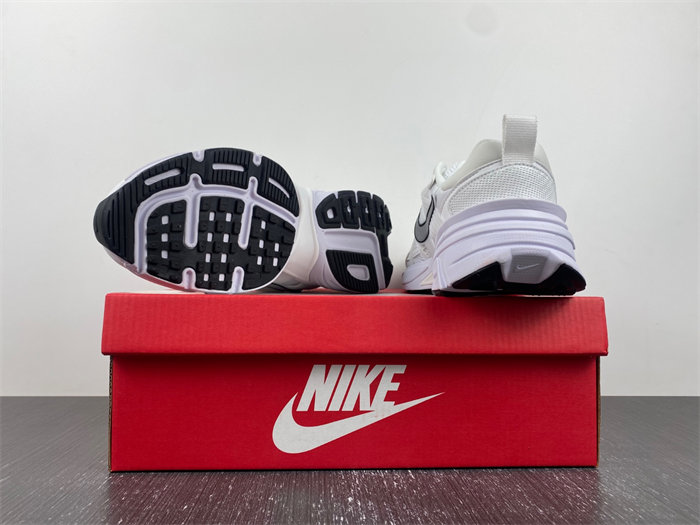 Nike V2K Run Summit White Metallic Silver FD0736-102