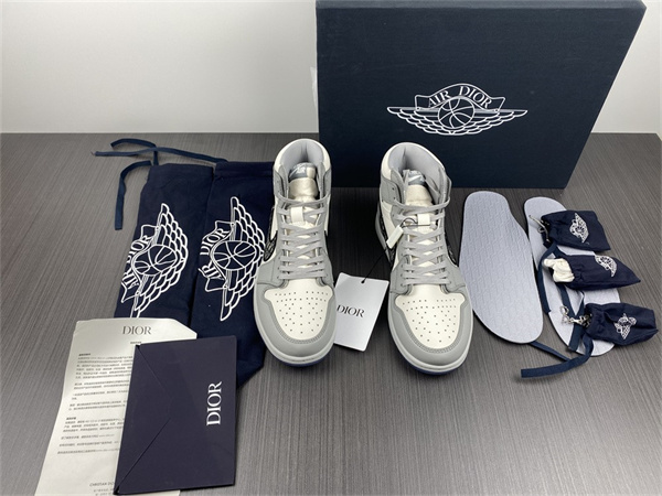 Di@r x Air Jordan 1 High CN8607-002