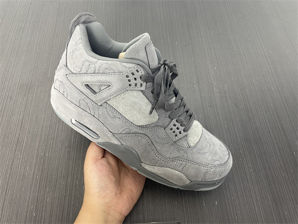 Jordan 4 Retro Kaws 930155-003