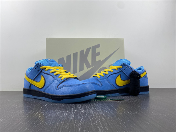 The Powerpuff Girls x Nike SB Dunk Low “Bubbles” FD2631-600