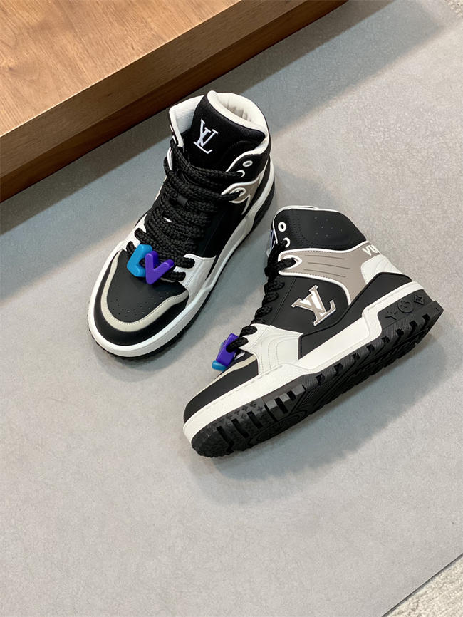 Lv Trainer Sneaker 9