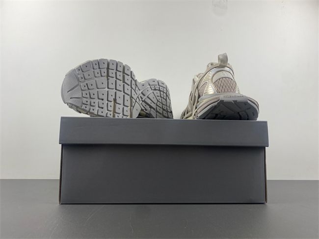 BLCG Phantom Sneaker 778698 W3XLL 9191