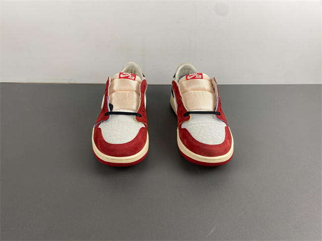 Trophy Room x Air Jordan 1 Low OG “Rookie Card: Home” HV6157-100