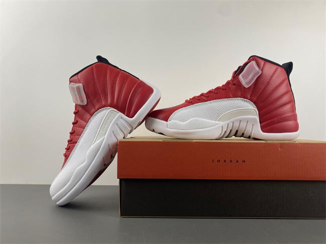 Air Jordan 12 "Gym Red"  130690-600