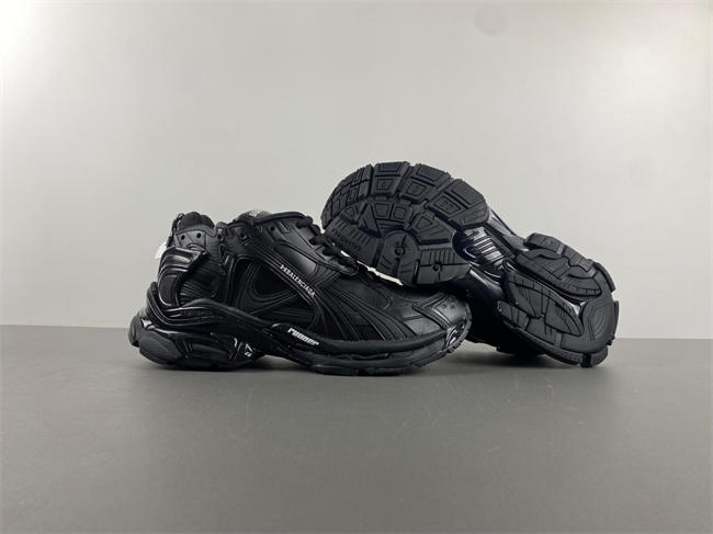 7.5Balenciaga 813793-WRUNG 0123