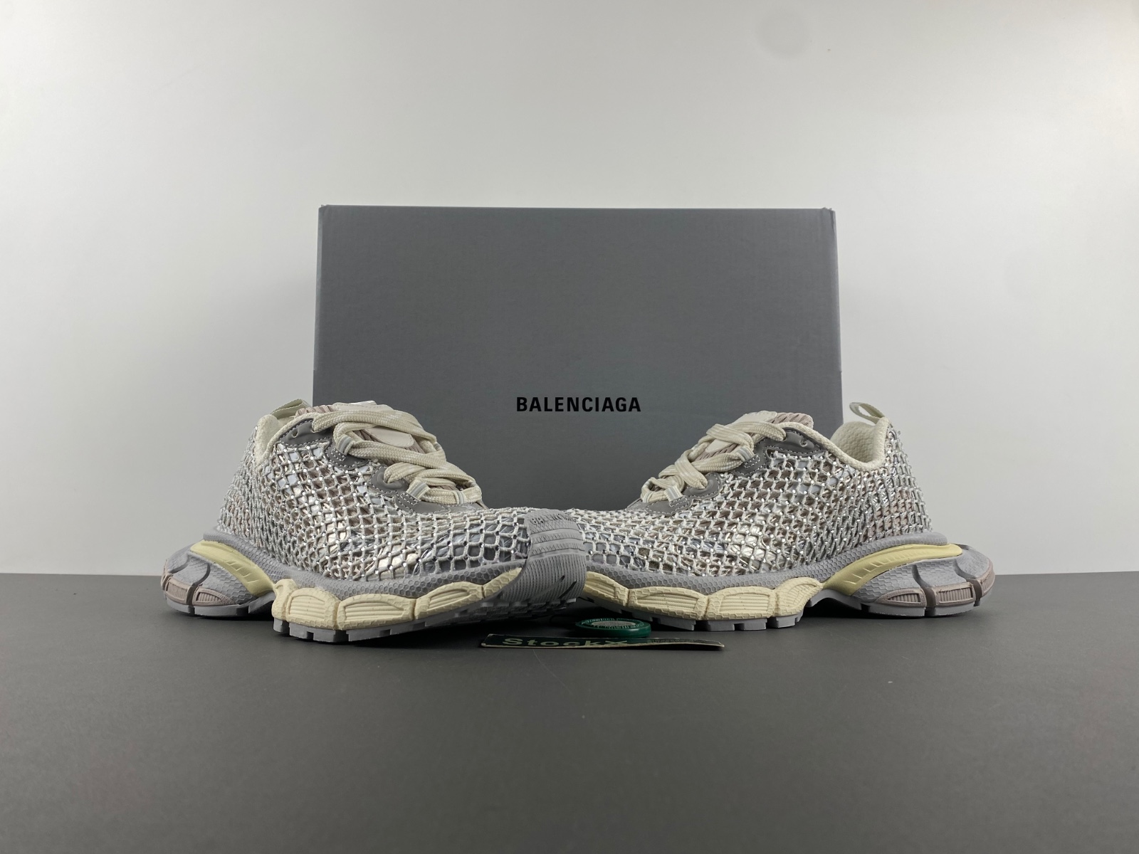 Balenciaga Phantom Sneaker 788878 W3XL4 9056