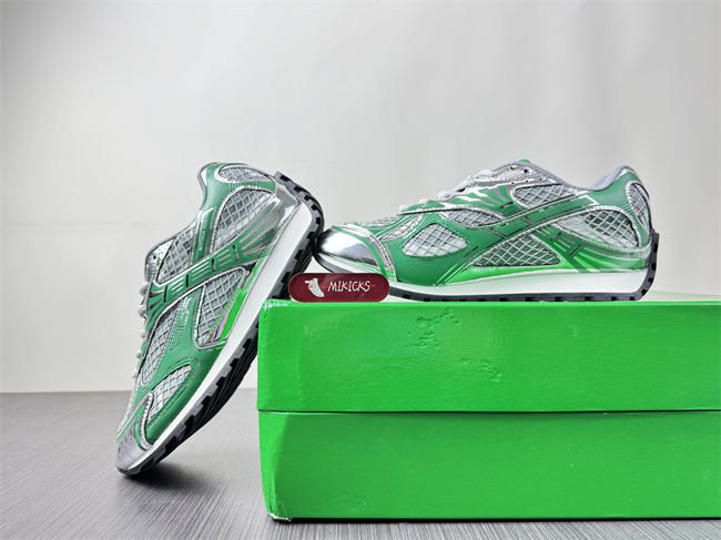 Bottega Veneta Orbit Surf 741357 V2X40 1428