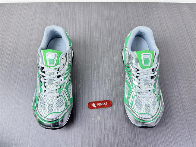 Bottega Veneta Orbit Surf 741357 V2X40 1428