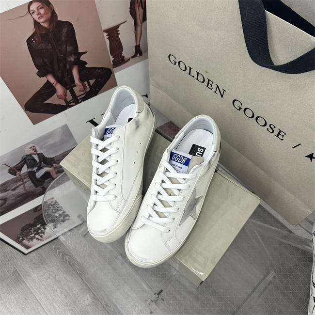 Golden Goose Sneaker