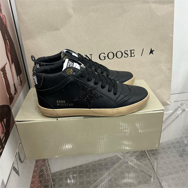 Golden Goose Sneaker