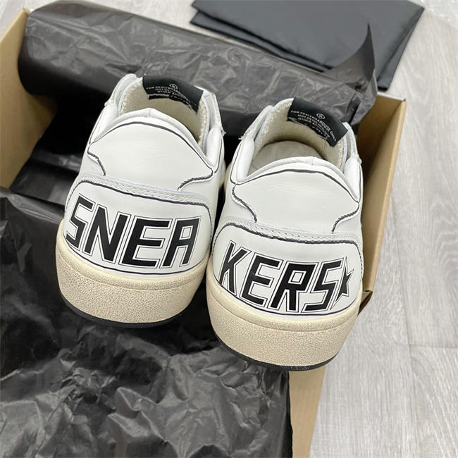 Golden Goose Sneaker