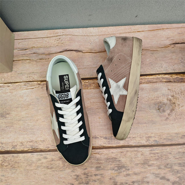 Golden Goose Sneaker