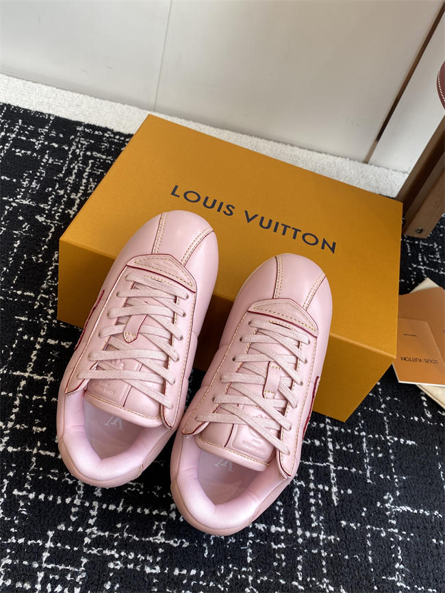 Lv Sneaker