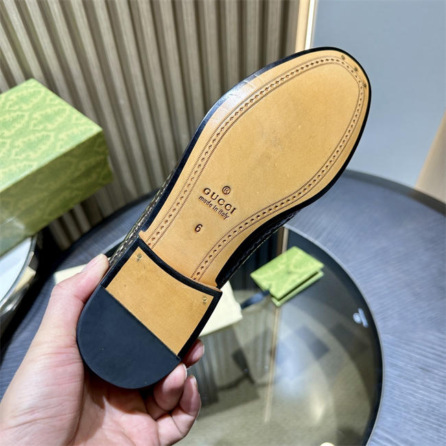 Gucci Loafer 45