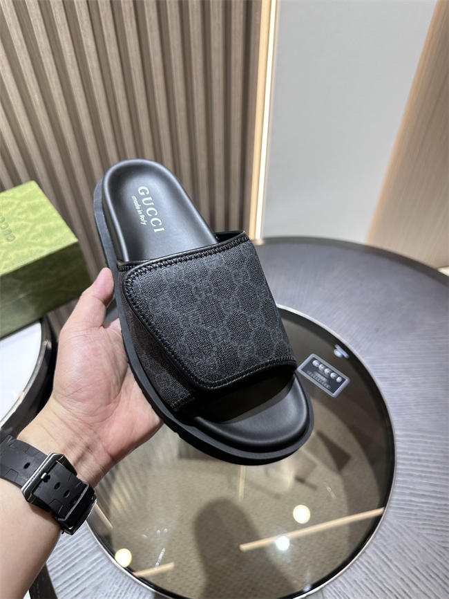 Gucci Slide 86